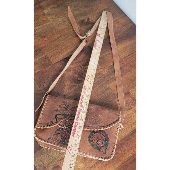 Vintage 1960's Vibe Hand Tooled Leather Hippie Purse  Unbranded Floral Crossbody - Picture 8 of 12